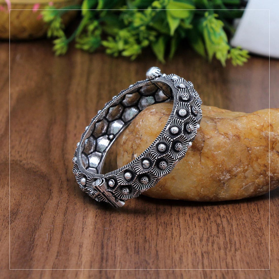 Surabhi – Oxidized Floral Medallion Kada