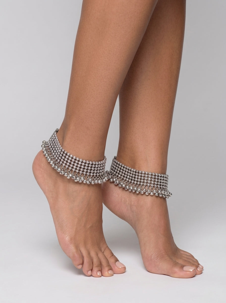 Shravya – Wide Oxidized Ghungroo Statement Anklets